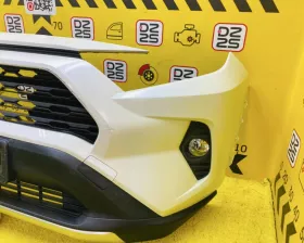 Бампер Toyota