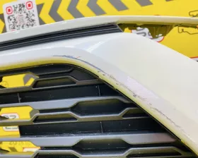 Бампер Toyota