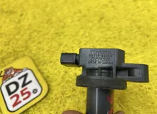 Катушка зажигания TOYOTA COROLLA FIELDER 2015 9091902265 NKE165G 1NZFXE, передняя
