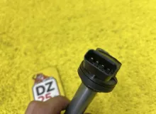 Катушка зажигания TOYOTA PRIUS 2012 9091902258 ZVW30 2ZRFXE, передняя