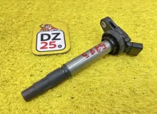 Катушка зажигания TOYOTA PRIUS 2012 9091902258 ZVW30 2ZRFXE, передняя