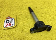 Катушка зажигания TOYOTA PRIUS 2012 9091902258 ZVW30 2ZRFXE, передняя