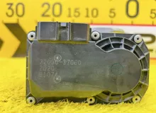 Заслонка дроссельная TOYOTA PRIUS 2012 2203037060 ZVW30 2ZRFXE, передняя