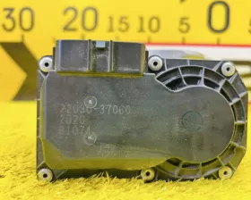 Заслонка дроссельная Toyota
