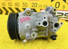 Компрессор кондиционера TOYOTA ESQUIRE 2015 8831028650 ZRR85G 3ZRFAE, передний