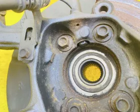 Ступица Mazda