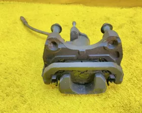 Суппорт Mazda
