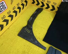 Пол багажника пластик SUBARU