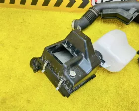 Корпус воздушного фильтра SUBARU