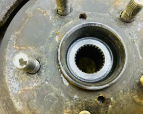 Ступица SUBARU