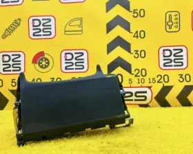 Подушка безопасности для колен SUBARU