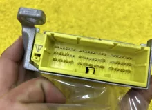 Блок управления airbag SUBARU XV 2018/Цвет J8U 98221FL121 GT3 FB16A, передний