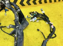 Коса под капот SUBARU XV 2018/Цвет J8U GT3 FB16A, передняя