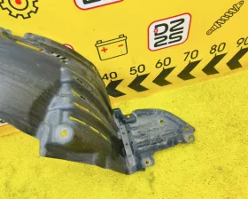 Подкрылок TOYOTA