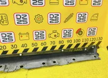 Накладка на порог TOYOTA WISH 2013 7690268050 ZGE25W 2ZRFAE, передняя левая