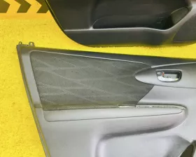 Обшивка дверей TOYOTA