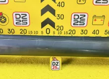 Накладка на порог TOYOTA WISH 2013 7690168050 ZGE25W 2ZRFAE, передняя правая