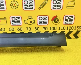 Накладка на порог TOYOTA