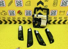 Консоль магнитофона TOYOTA WISH 2013 5542068140 ZGE25W 2ZRFAE, передний