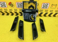Консоль магнитофона TOYOTA WISH 2013 5542068140 ZGE25W 2ZRFAE, передний