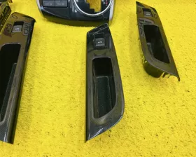 Консоль магнитофона TOYOTA