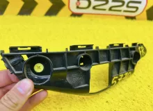 Крепление бампера TOYOTA WISH 2013 5211568041 ZGE25W 2ZRFAE, переднее правое