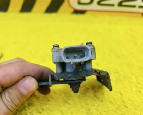 Датчик корректора фар TOYOTA