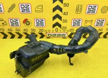 Корпус воздушного фильтра TOYOTA WISH 2013 1770037211 ZGE25W 2ZRFAE, передний