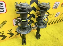 СТОЙКА ПАРА ЛЕВАЯ И ПРАВАЯ TOYOTA WISH 2013 4851069635 ZGE25W 2ZRFAE, передняя