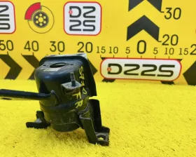 Подушка двигателя TOYOTA