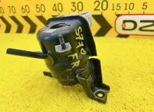 Подушка двигателя TOYOTA WISH 2013 1230537110 ZGE25W 2ZRFAE, передняя правая