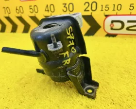 Подушка двигателя TOYOTA