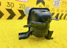 Подушка двигателя TOYOTA WISH 2013 1230537110 ZGE25W 2ZRFAE, передняя правая