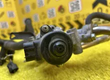 Клапан egr LEXUS CT200H 2012 2562037120 ZWA10 2ZRFXE, передний