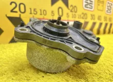 Помпа LEXUS CT200H 2012 161A029015 ZWA10 2ZRFXE, передняя