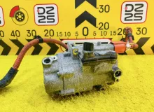 Компрессор кондиционера LEXUS CT200H 2012 8837047050 ZWA10 2ZRFXE, передний