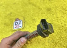 Катушка зажигания LEXUS CT200H 2012 9091902258 ZWA10 2ZRFXE, передняя