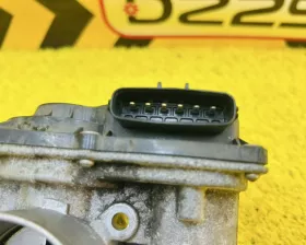 Заслонка дроссельная Toyota