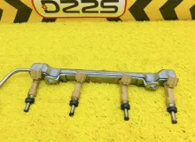 Инжектор TOYOTA NOAH 2014 2320939146 ZWR80G 2ZRFXE, передний