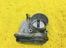 Заслонка дроссельная TOYOTA NOAH 2014 2203037060 ZWR80G 2ZRFXE, передняя