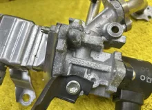 Клапан egr LEXUS CT200H 2011 2562037110 ZWA10 2ZRFXE, передний