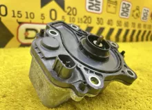 Помпа LEXUS CT200H 2011 161A029015 ZWA10 2ZRFXE, передняя