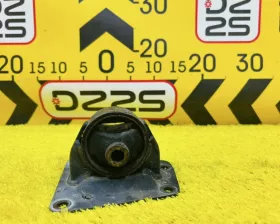 Подушка коробки передач Toyota