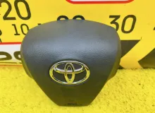 Подушка безопасности водителя TOYOTA WISH С ЗАРЯДОМ|2013 4513068041B0 ZGE25W 2ZRFAE, передняя