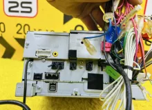 Магнитофон TOYOTA WISH 2013 Y39675000 ZGE25W 2ZRFAE, передний