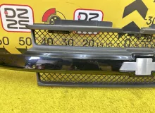 Решетка радиатора CHEVROLET TRAILBLAZER 2004 89044659 GMT360 LL8, передняя