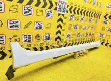 Накладка на порог LEXUS CT200H 2011 7585076010 ZWA10 2ZRFXE, передняя правая