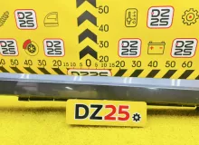 Накладка на порог LEXUS CT200H 2012 7585076010 ZWA10 2ZRFXE, передняя правая