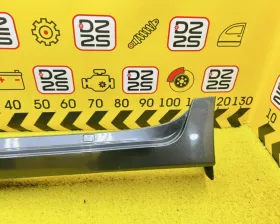 Накладка на порог Toyota