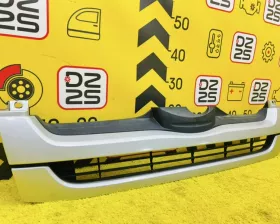 Решетка радиатора Toyota